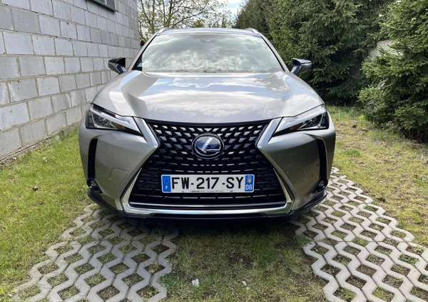 Lexus UX cena 98890 przebieg: 103900, rok produkcji 2021 z Białystok małe 232